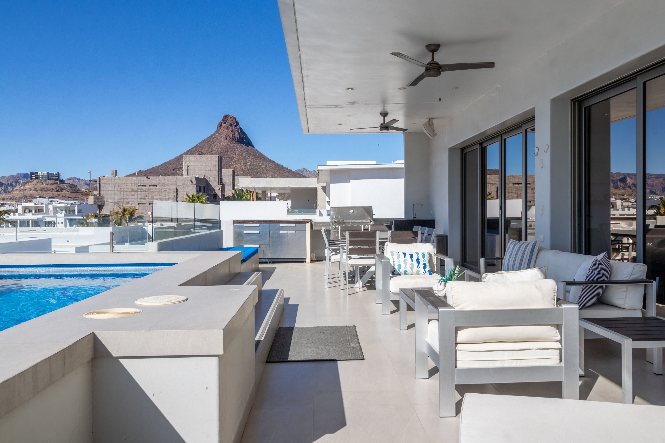 Marina Real Embarcadero